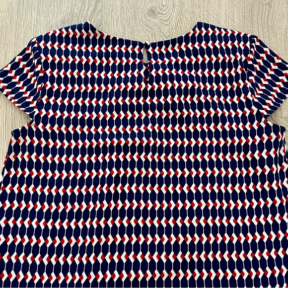 Cool vintage patterned blouse by Hobbs of London - Picture 3 of 4